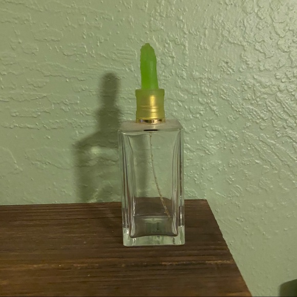 Fragrantica Vent Vert Pierre Balmain Bottle Glass - Picture 8 of 15